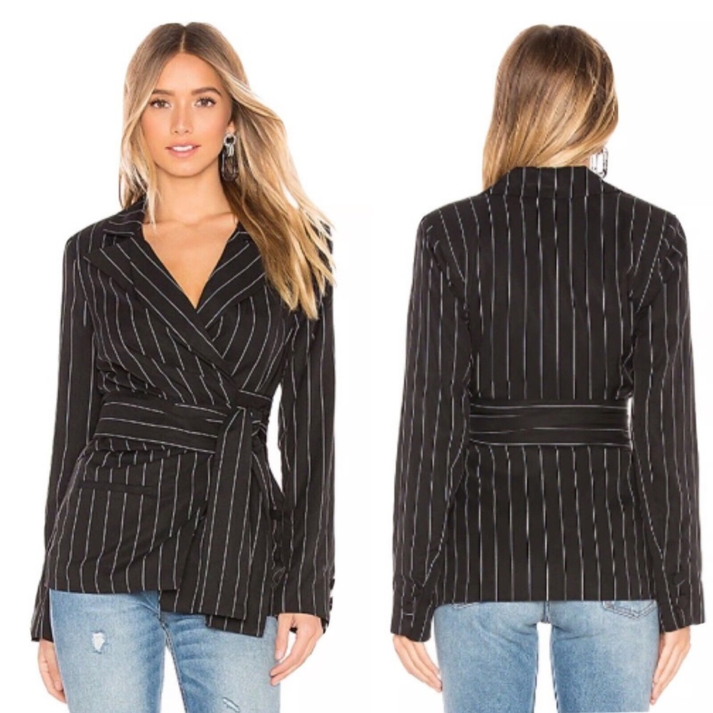 Lovers‎ and friends Pinstriped Tie Wrap Blazer. Size M